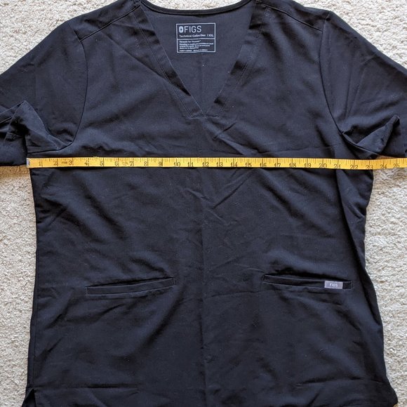 Figs Casma Three-Pocket Scrub Top - Picture 7 of 7